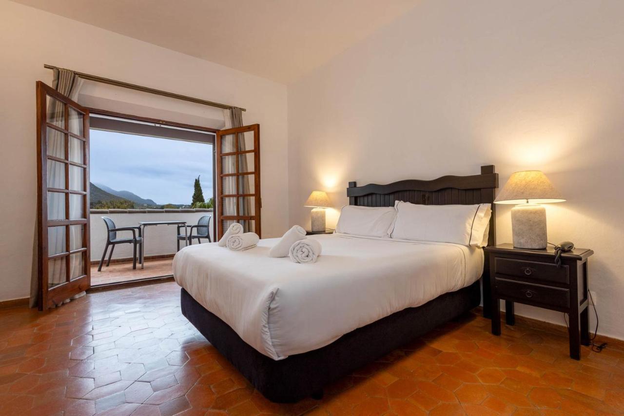 Hotel Tugasa Las Truchas El Bosque Dış mekan fotoğraf