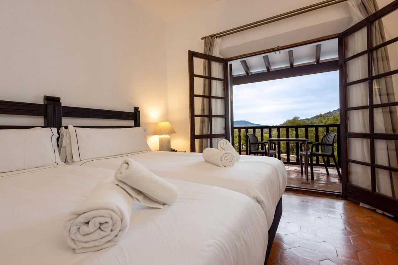 Hotel Tugasa Las Truchas El Bosque Dış mekan fotoğraf