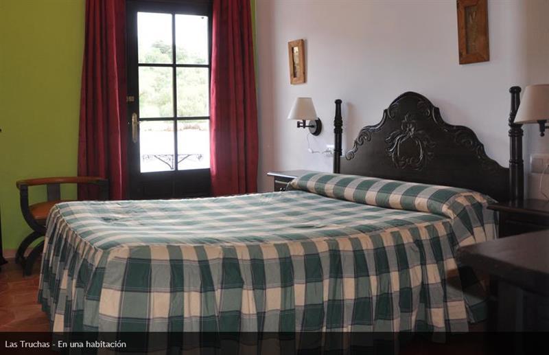 Hotel Tugasa Las Truchas El Bosque Dış mekan fotoğraf